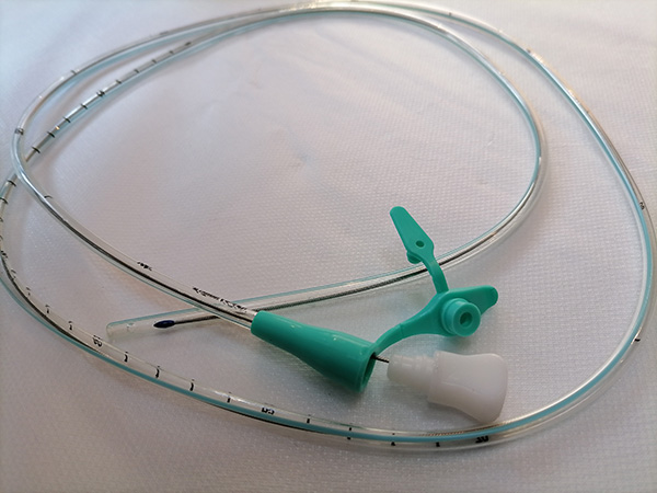 一次性使用鼻飼管y.jpg